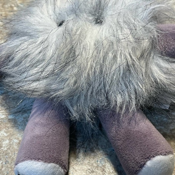 Scentsy Pep The Buddy Clip Gleeful Grape Fuzzy Scented Buddy Clip Keychain - Picture 6 of 8